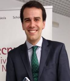 Iñigo Apaolaza Emparanza